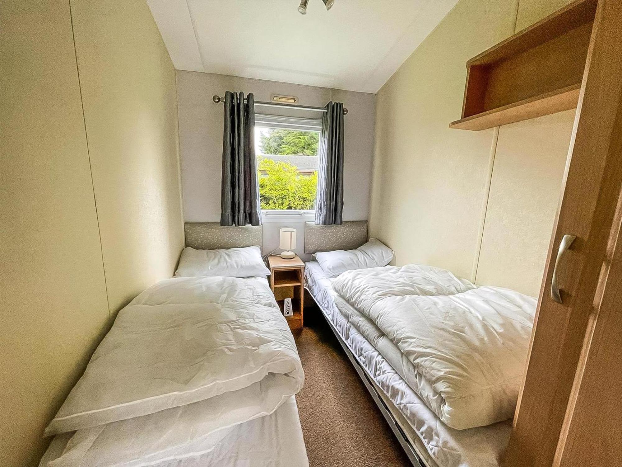 Great Caravan At Breydon Water Holiday Park, Ref 10086B Belton with Browston Zewnętrze zdjęcie